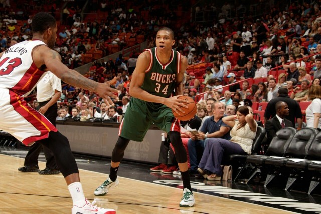 欧冠夺冠赔率：利物浦1赔5居首 3强并列紧追